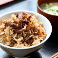 しぐれ牛肉と牛蒡の炊き込みご飯|マユマユさん