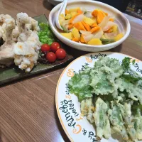 手羽元塩唐揚げ・煮物・大葉の天ぷら🌺|chiyukiさん