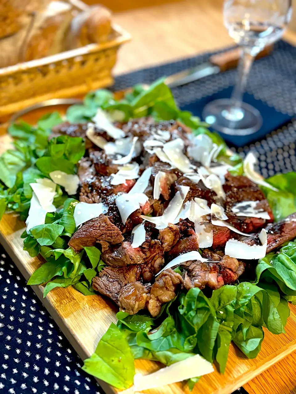 お肉をガッツリ食べたい時のタリアータ|かおポンさん