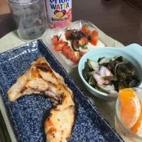 6/15晩酌：ブリカマ塩麹焼き| ななみんさん