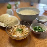 6/15の昼食　そうめんと肉まん