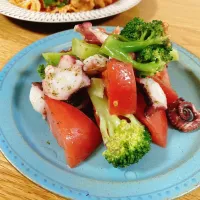 バジル和え🐙🍅🥦|saimaricoさん