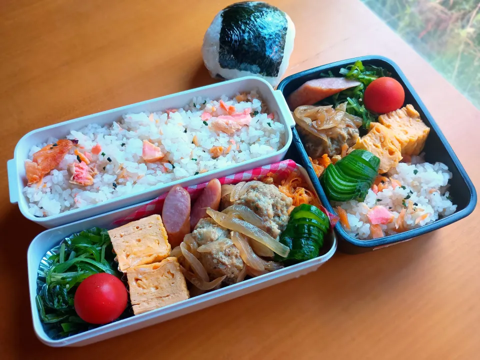 次男・私弁当&おにぎり|tamagomagomagoさん