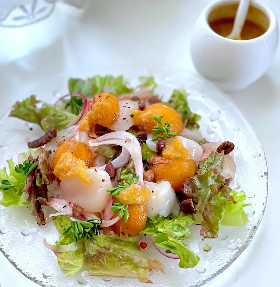 ホタテと枇杷のサラダ🥗 ͛.*|yucca@さん