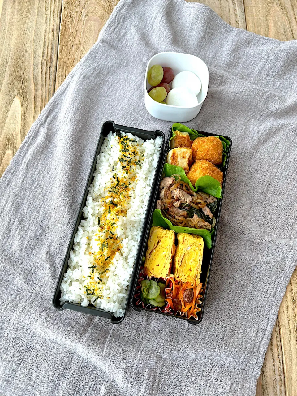 白身魚ピカタ＆蒸しチャプチェ弁当🍱|nonoさん