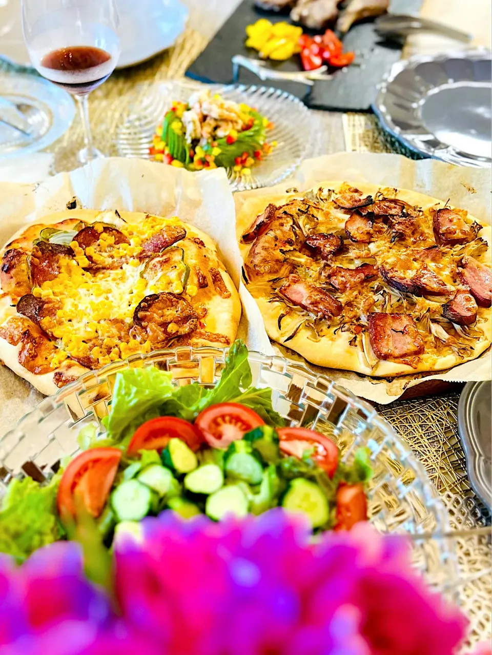 ピザ2種焼き上がり🍕|M⭐︎さん