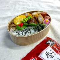 お弁当ご飯に黒胡麻|かっちゃん杉さん