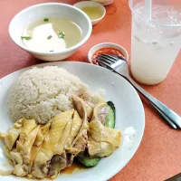 Kampong chicken rice 😋😍🍗🍚 RiRi cafe Tiong Bahru|🍒lynnlicious🍒さん