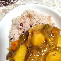 カレー(今日は牛肉で!!)