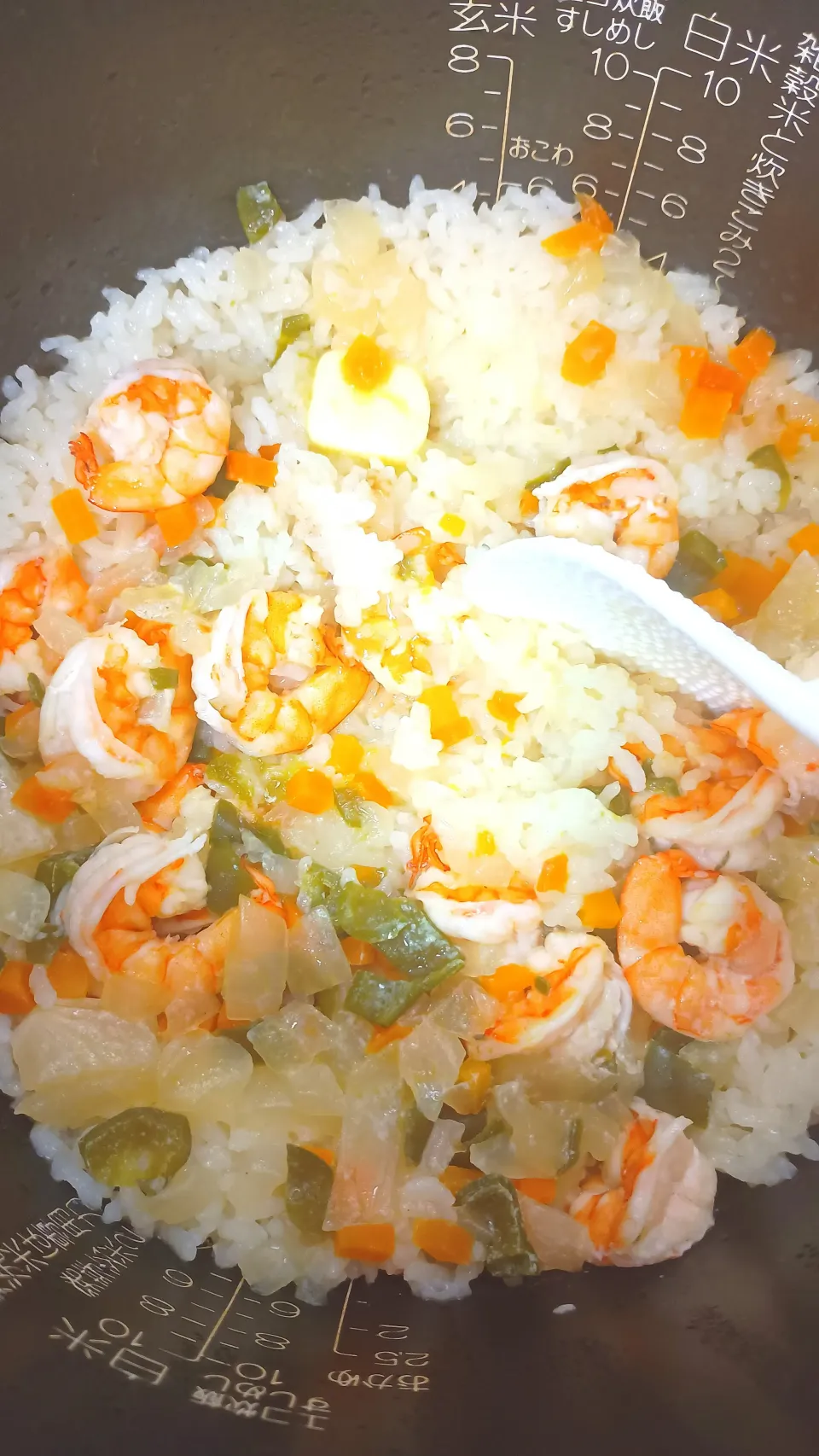 エビピラフ|しのてらさん