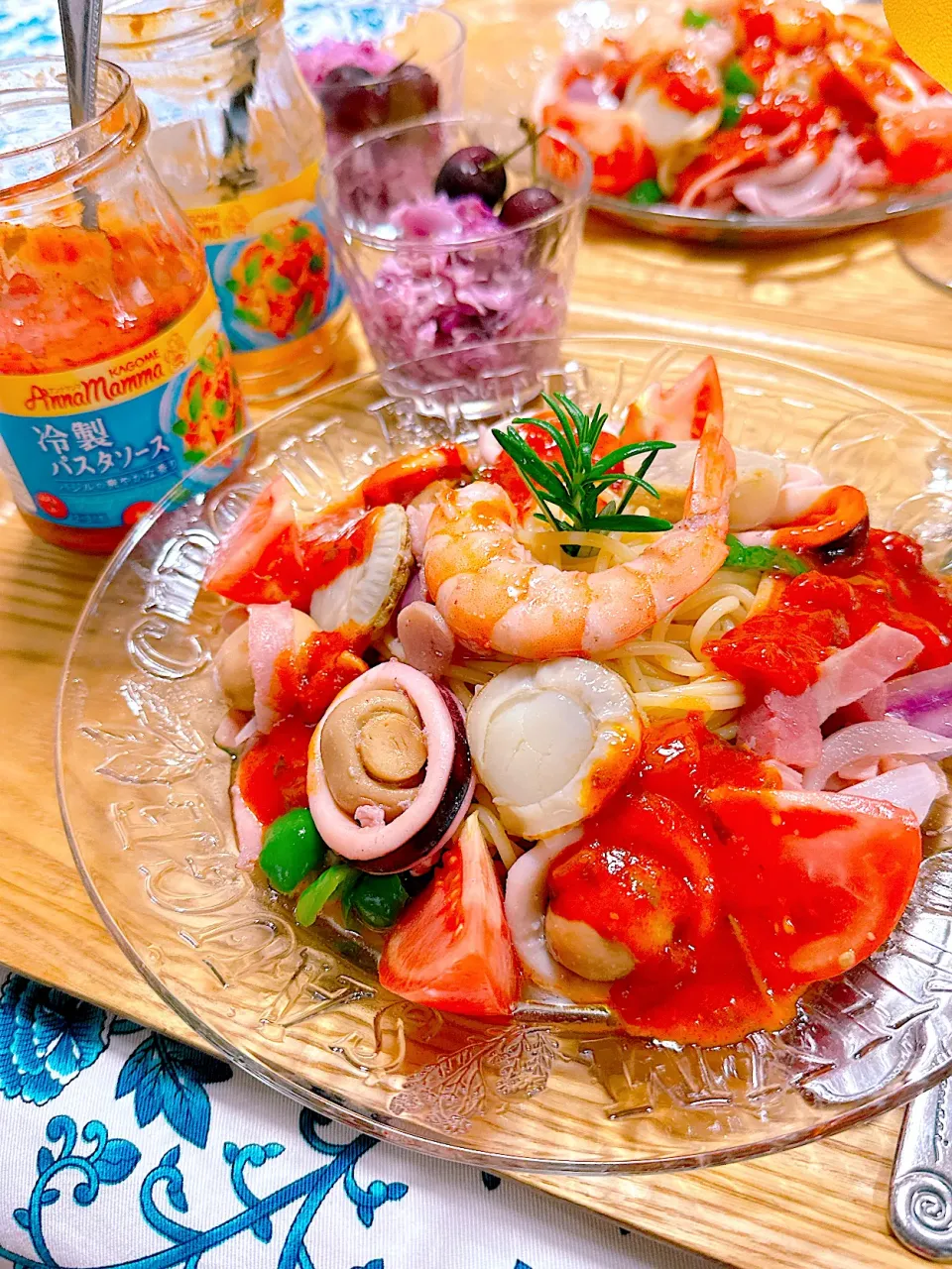 冷製パスタソースでスパゲティ・ペスカトーレ🍅🍝🦑🦐|Blueberry🫐さん