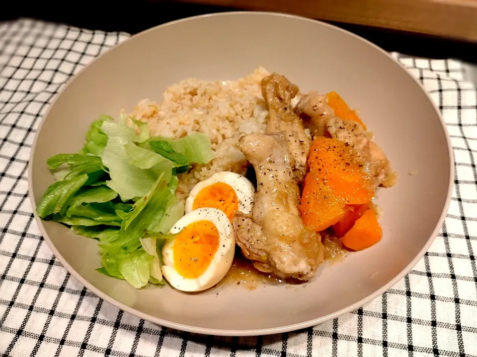鶏手羽元でアドボ|みりさん