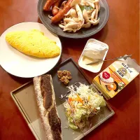 Midnigh meals🌝| 🌈Ami🍻さん