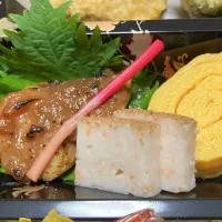 突き出し的な料理 49日法要仕出し弁当 #サワラの味噌焼き#ハジカミ#イカ、エビ、魚のすり身の和風テリーヌにケシの実#出汁巻き卵|🐈⸒⸒⸒⸒つるのダンス🐈🐾さん