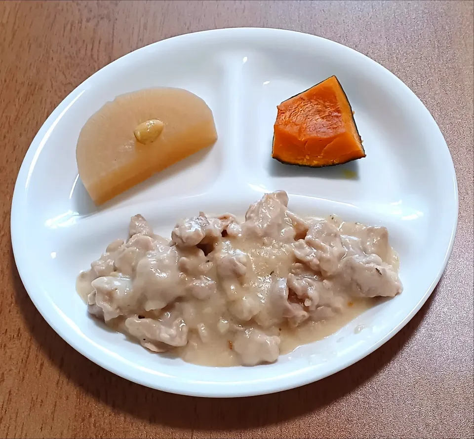 大根煮、かぼちゃ、豚肉のクリーム煮|ナナさん
