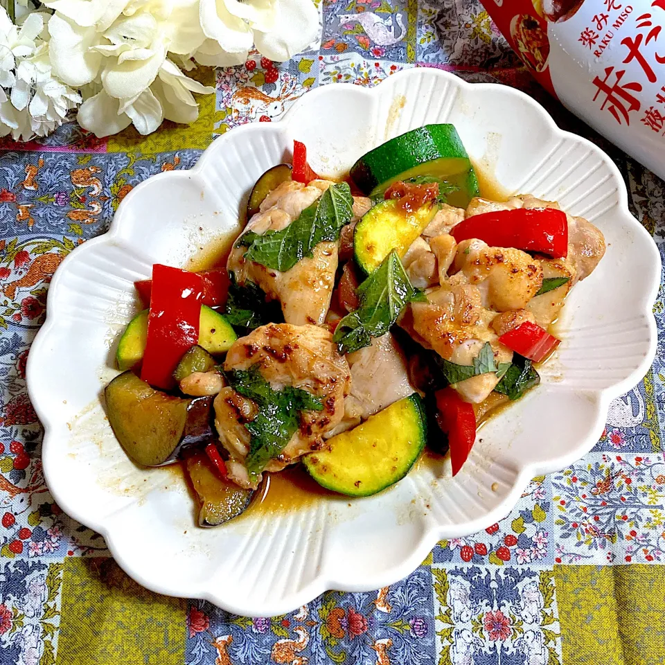 鶏肉と野菜の梅ダレ炒め✨|ringonamaさん