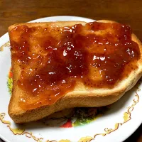 いちごジャムトースト|はっちぃさん
