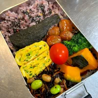 お弁当|メガネおばさんさん