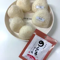 のどぐろ塩で　塩おにぎり🍙|miyuさん