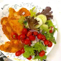 Stuffed shells and  salad|Kareem Boogieさん