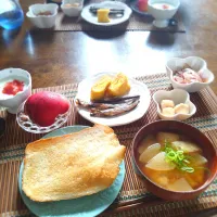 朝ごはん🌄！|まめころさん