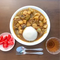 大須の行列のできるスパイスカレー屋「あかつ亭」さんの定番・さばと大根のカレーを作りました。「あかつ亭」さんの味にかなり肉薄していると思います。|なびさん