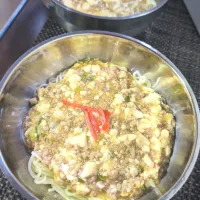 肉豆腐そぼろひやむぎ|テケテケさん