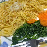 ニンニクオリーブオイル漬けの和風パスタ♫wwwww|Yoshihiro Andoさん
