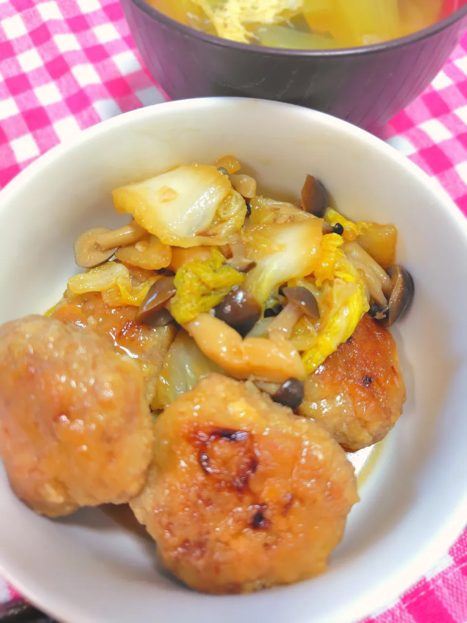 豚肉団子のすき焼き風|藤さんちのごはんさん