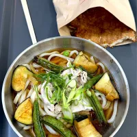 夏野菜の冷やしうどん　と　ビッグチキン🍗| るみおんさん