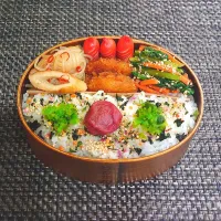 スライド＆冷食でムスコのお弁当|からあげビールさん