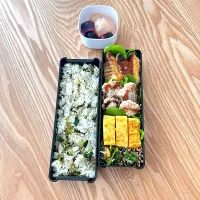 チーズ餃子＆チキンナゲット弁当🍱|nonoさん