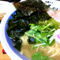 【食べログ TOP 5000】
中華そば 半ざわ 
煮干つけそば醤油 (熱盛、1,100円) 
＋わかめ (がんこ/覆麺智/花木共通
のメンバーカード提示で無料) 
＠西巣鴨2分 
(JR板橋駅から徒歩13分) 
25164
〈醤85塩25噌󠄀15タ6昆8出8F9冷7
混1〉| 大脇さん