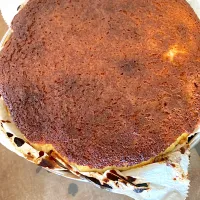朔ちゃんのバスクチーズケーキ🧀|さくたえさん