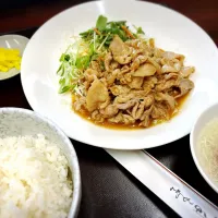 豚バラガーリック炒め定食 ¥850| Blue Moon Caféさん