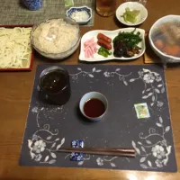 そうめん、ざるうどん、炒め物、ロースハム、煮物、六条麦茶(昼飯)|enarinさん