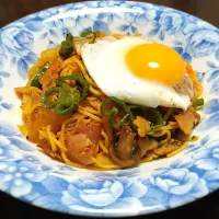 ナポリタン焼きそば😋🍝🫒|ソコツモノさん