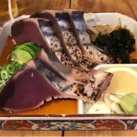 「皮付きの炙り刺しde晩酌」
常温の日本酒と
厚めにスライスした生ニンニクを
タップリ添えて 晩酌スタート|ばくあんしゃさん