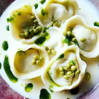 水餃子？トルテリーニ？