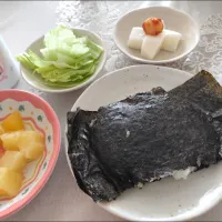 19 Boys & 野鳥さんの料理 2025/4/20　枕おむすび　Rice Ball Pillow