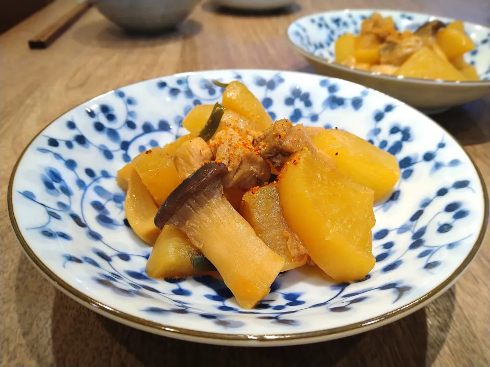 鶏肉と大根の煮物|古尾谷りかこさん