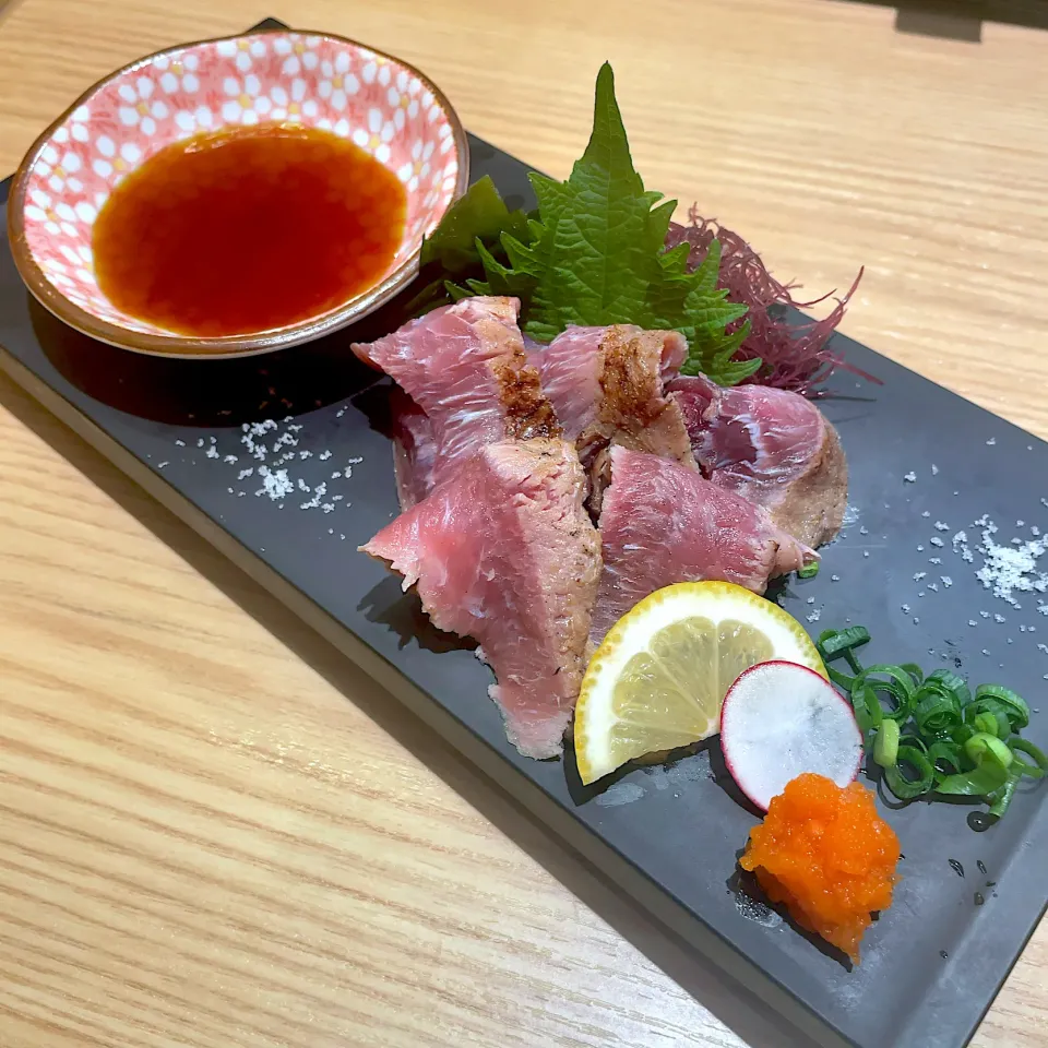 まぐろホホ肉刺身|T. Wonderさん
