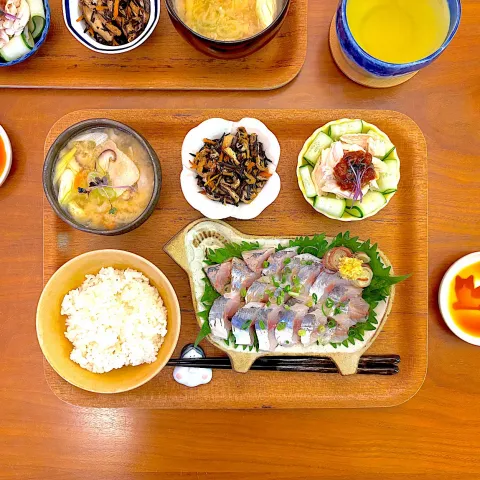 「国産素材信州こうじみそ」を使ってみたSnapdishの料理・レシピ写真:今が旬✨鯵のお刺身のおぼんごはん