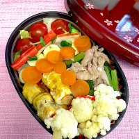 JK弁当🍱豚肉&小松菜のニンニク生姜炒め|ティーダさん
