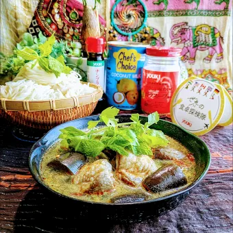 Snapdishの人気料理写真:🌏『世界の食卓探検隊』🇱🇦ラオス料理
【🇱🇦カオソーイつけ麺】