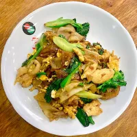 Stir-fried pork with soy sauce💜ผัดซีอิ๊วหมู|💟Lookbua Chiangmai Thai Food💟さん