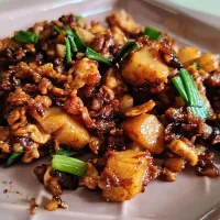 Fried carrot cake with sweet sauce & chilli 😋|🍒lynnlicious🍒さん
