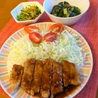 ☆トンテキ　☆キュウリ梅肉大葉和え　☆豆苗ベーコン炒め| chikakoさん
