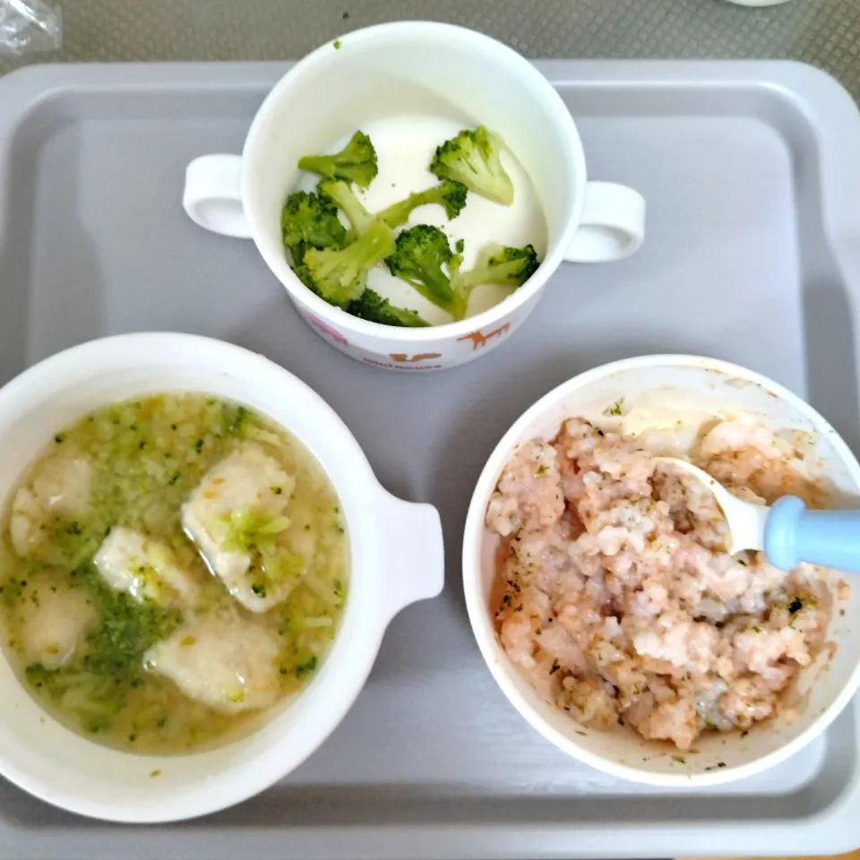 【離乳食完了期】☀鶏団子スープとトマトミルクごはん|souさん
