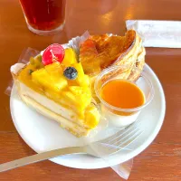 パインとマンゴーのタルト＆パンナコッタ＆アップルパイ|さおさん
